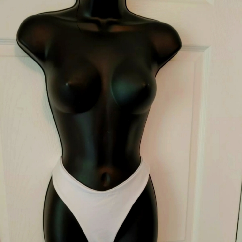 NWT, Sexy White Brazilian High Cut Thong, Size 10